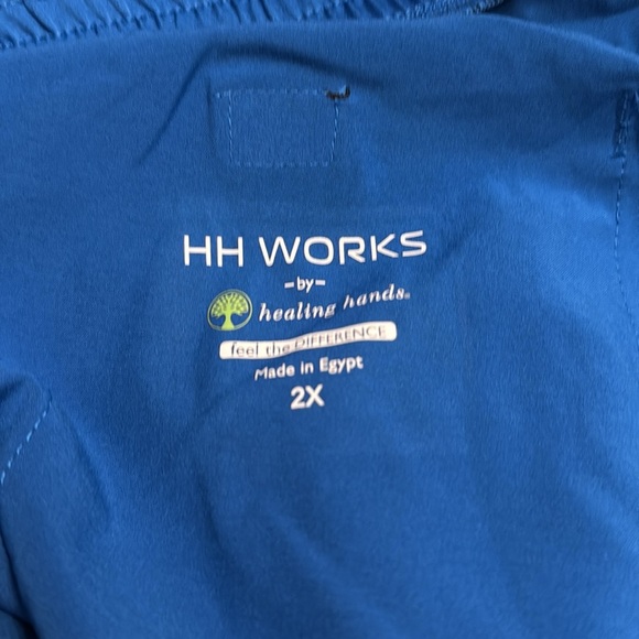 Helping Hands Scrub Set - Picture 10 of 10